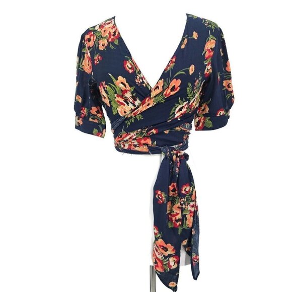 Flynn Skye Tops - New Flynn Skye Navy Poppy Wrap Top Womens S Floral Challis Short Sleeve